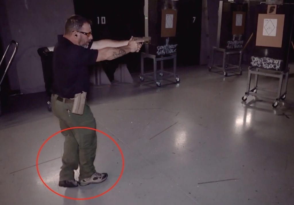 bad footwork low light pistol shooting techniques